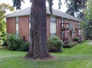 450 S State St, Lake Oswego, OR 97034