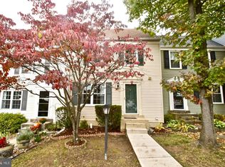 6580 Lochleigh Ct, Alexandria, VA 22315