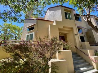 220 Commons Ln, Foster City, CA 94404