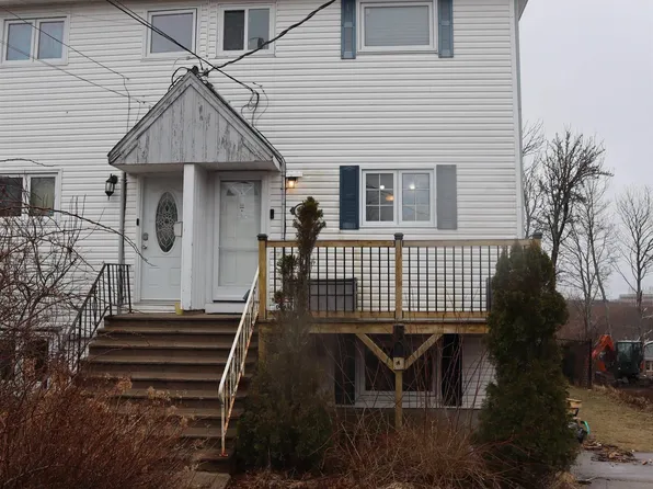 50A Gaston Rd, Halifax, NS B2Y 3W3