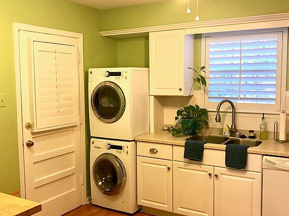 4th image of 295 Central Park W #0