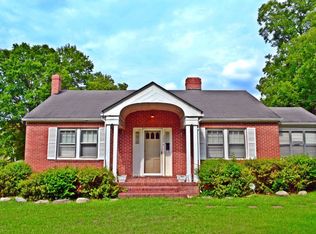 308 Johnson St, Cheraw, SC 29520