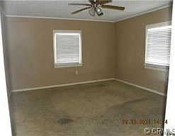 3rd image of 2939 N Sierra Way