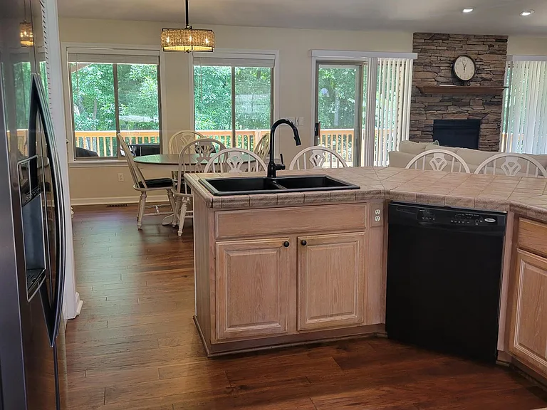 456 Snead Dr — Photo 17
