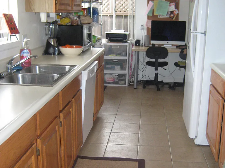 187 Agnes Way — Photo 21