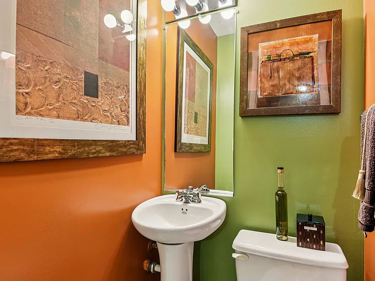 Howard Hills Rental Townhomes and Duplexes — Photo 70