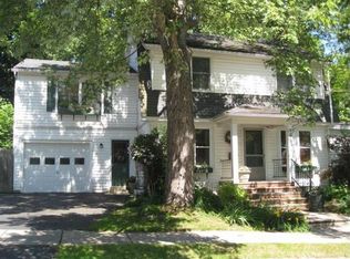 2 Roosevelt Ave, Oneonta, NY 13820