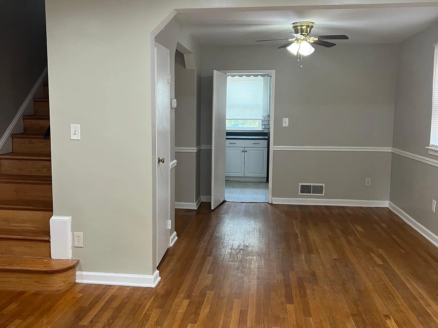 5377 Chillum Pl NE — Photo 3