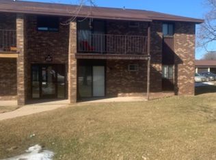 1103 Anderson Dr, Green Bay, WI 54304