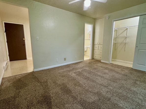 316 E College St #11228219