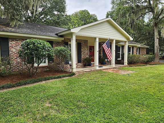 3rd image of 314 Coinbow Dr