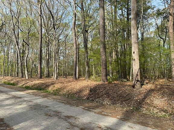 3rd image of Princess Anne Rd