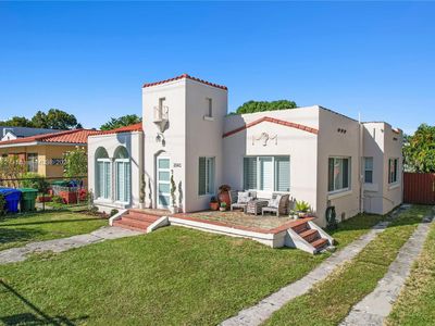 2043 SW 7th St, Miami, FL, 33135