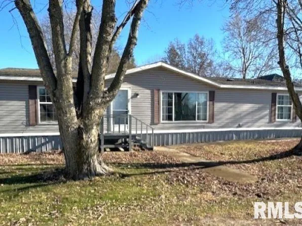 106 Henry Ct, Woodson, IL 62695