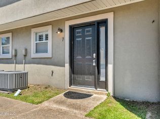 1625 Martin Bluff Rd APT 7, Gautier, MS 39553