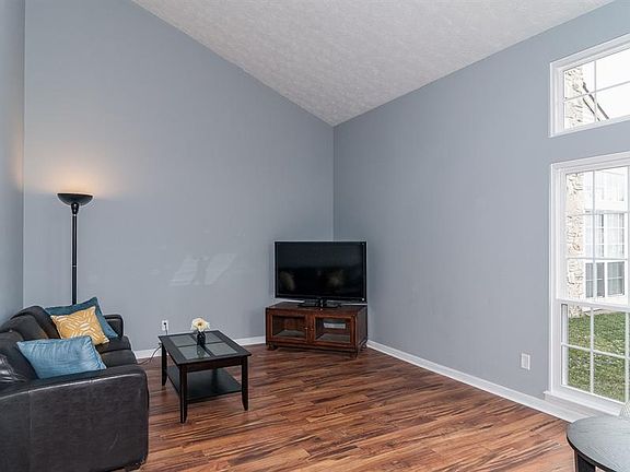 3rd image of 6411 Bayside South Dr