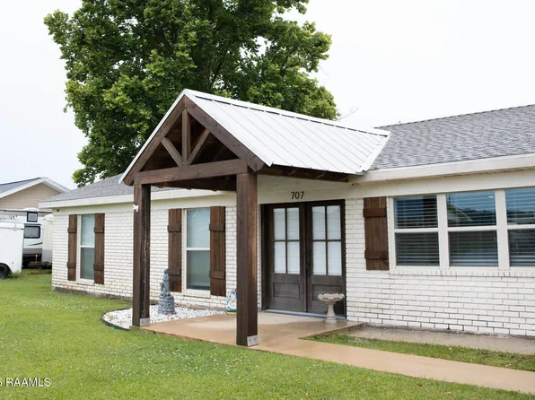 707 Magnolia Dr, Jennings, LA 70546