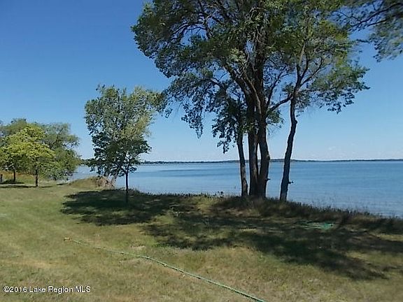 5th image of 743 Lake Shore Dr