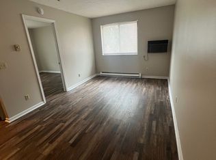 5827 Monfort Hills Ave., Cincinnati, OH 45239