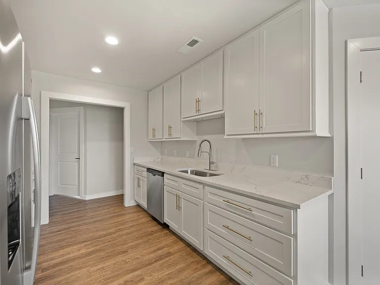 2 Nasim Way — Photo 29