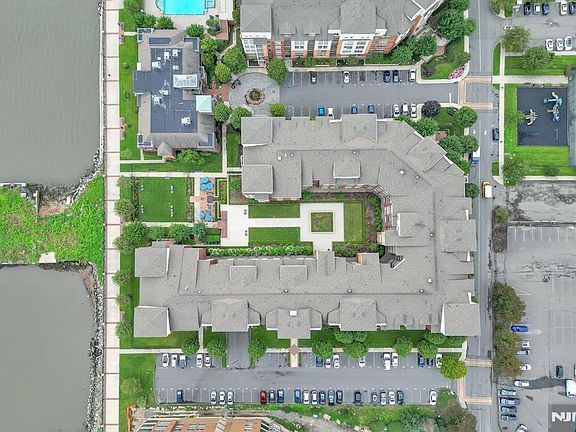 2nd image of 24 Avenue At Port Imperial APT 230
