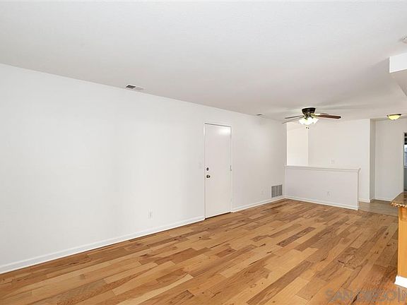 5th image of 4831 Sagina Ct