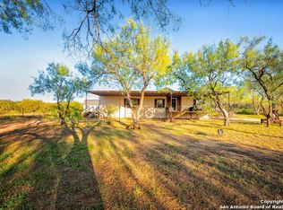 130 County Road 2664, Moore, TX 78057