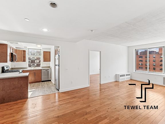 4th image of 6 W 139th St #2QA