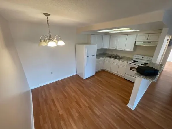 800 N Fiske Blvd APT 410, Cocoa, FL 32922