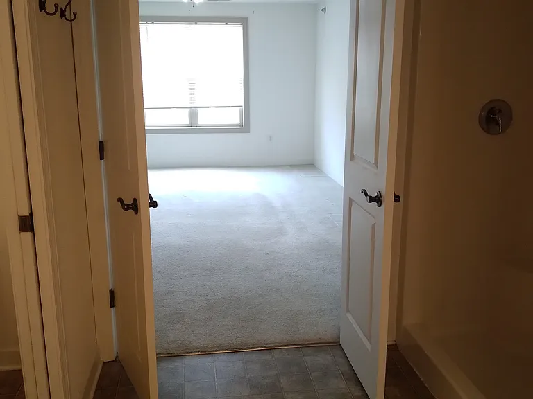 920 Marquette Ave #303 — Photo 30