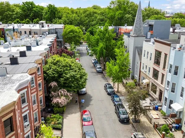 207 N Henry St, Brooklyn, NY 11222