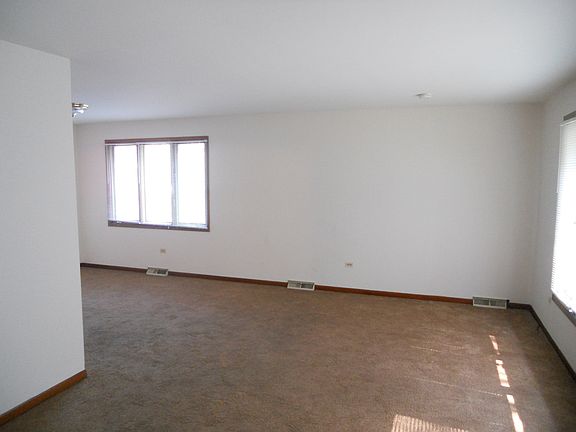 3rd image of 344 Lerose Dr