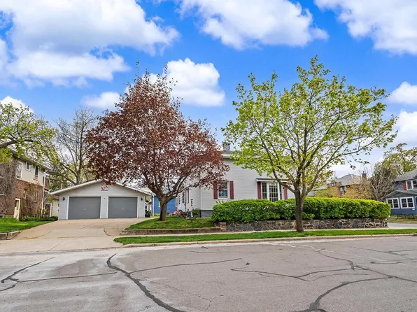 1901 STRONGS AVENUE, Stevens Point, WI 54481