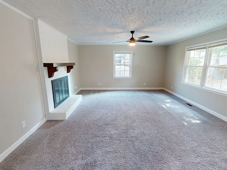 2610 Trenton Rd — Photo 9