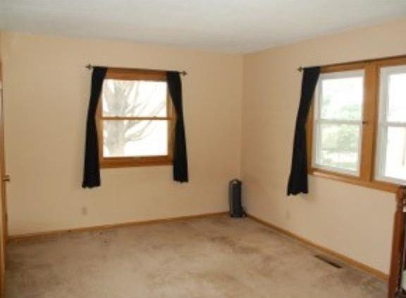 5th image of 3420 Skycroft Dr