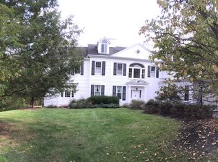 6650 Shawnee Ridge Ln, Cincinnati, OH 45243