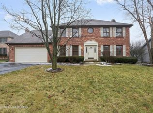 8513 Clynderven Rd, Burr Ridge, IL 60527