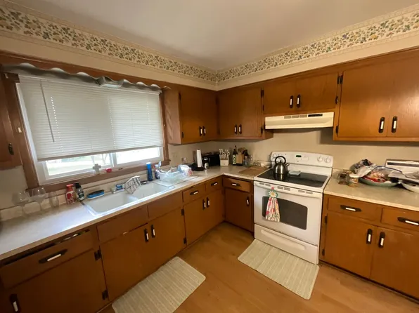 3850 S 75th St, 3850 S 75th St #2, Milwaukee, WI 53220