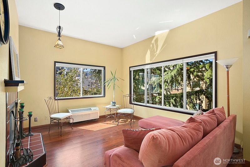 2nd image of 1617 Summit Avenue #42