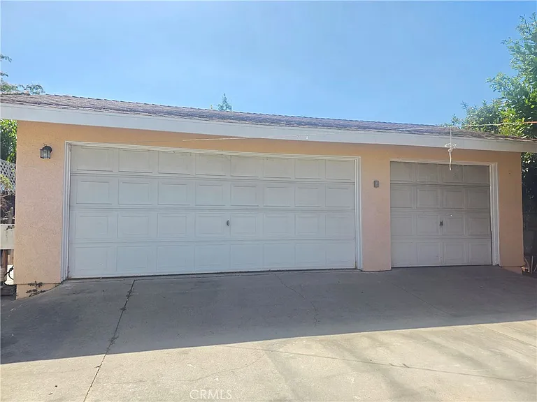 517 N Rural Dr — Photo 16