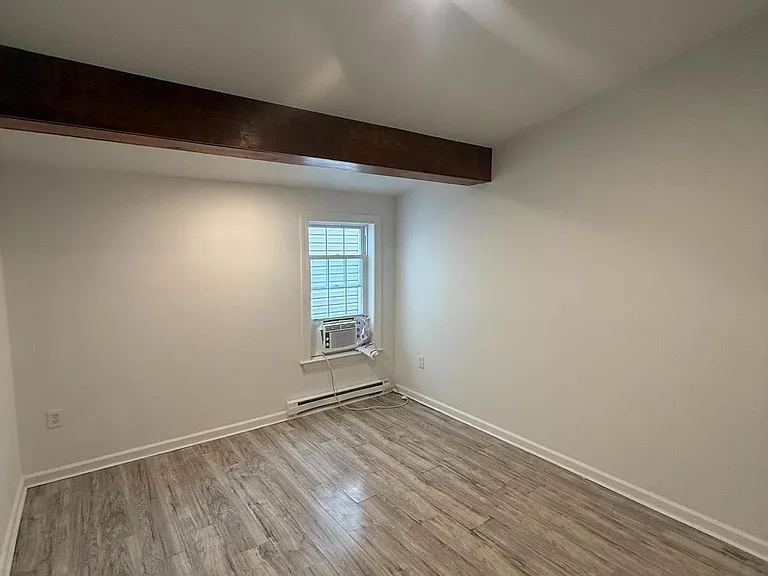 24 Marshall Ave #3 — Photo 14