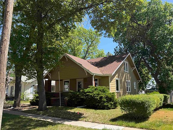 3rd image of 1408 N Saint Joseph Ave
