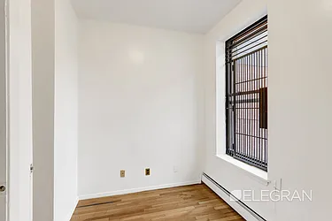 Rented by (Legacy) Elegran