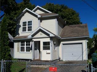 70 Scrantom St, Rochester, NY 14605