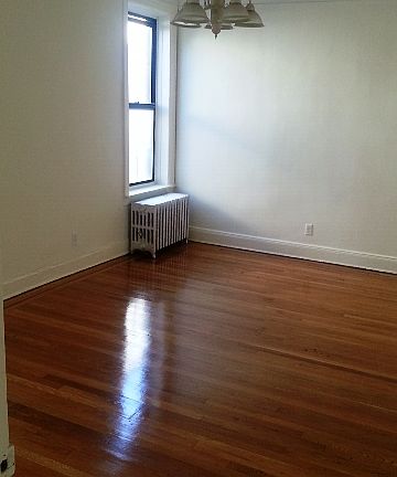 5th image of 2619 Bedford Ave APT 4A