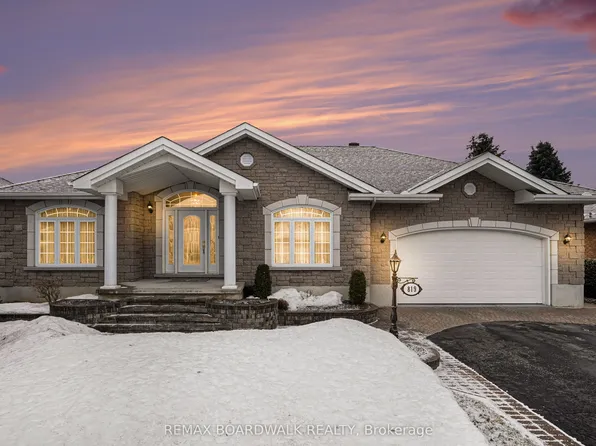 819 Laval St, Casselman, ON K0A 1M0