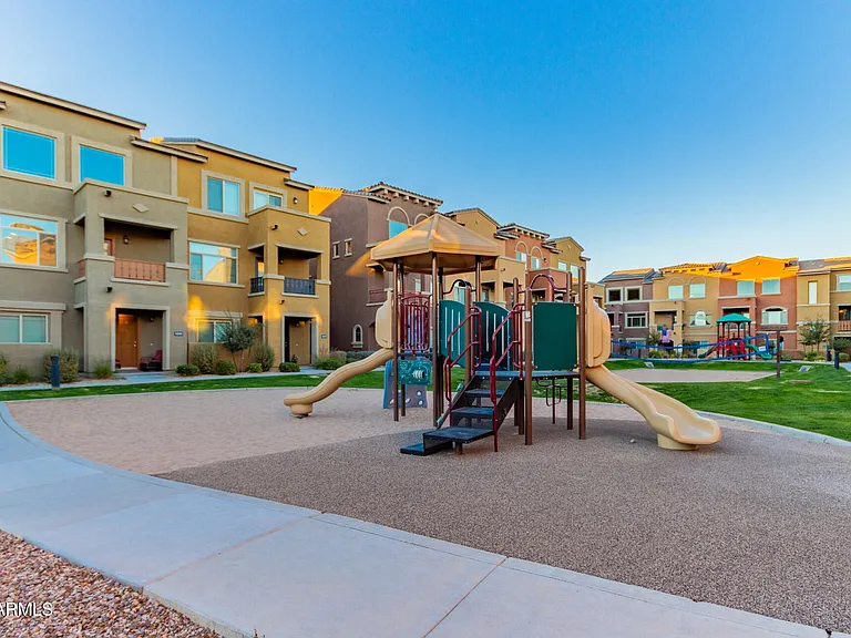 240 W Juniper Ave #1010 — Photo 45