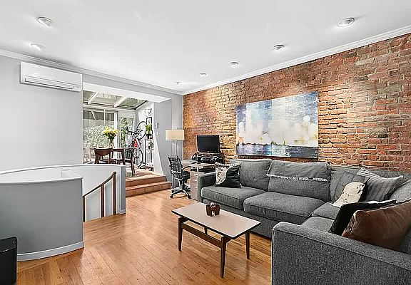 2nd image of 354 W 23rd St APT Gc