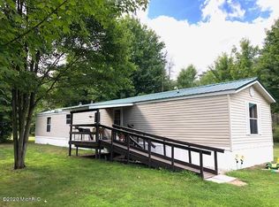 15194 Craft Rd, Hersey, MI 49639