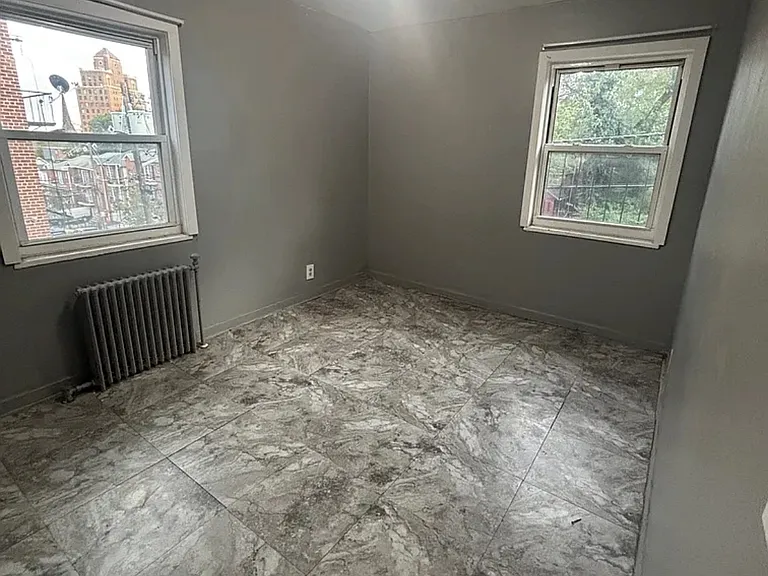 60 Crawford St #6 — Photo 3